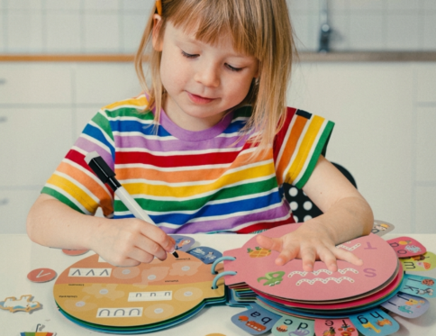📚🌸 Montessori Interactive Book | كتاب المنتسوري التفاعلي للأطفال
